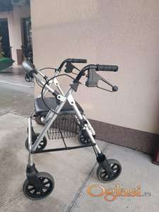 Hodalica šetalica alu sa naslonom  korpom i većim sedištem