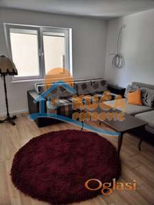 Izdaje se dvosoban stan u Duvaništu, 60m2!