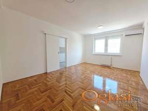 STAN - NOVI SAD - BULEVAR PATRIJARHA PAVLA - 66m2 - 178200 evra