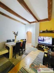 Zemun, Zemun polje, Partizanskih učitelja, 82m2