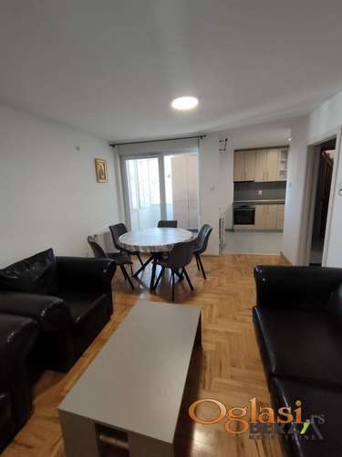 Fotografija stana 2 od 10