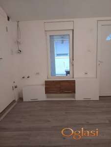 Dvoiposoban-Renoviran-Nenamešten !