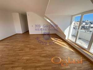 Fantastičan svetao stan u Petrovaradinu 78m2