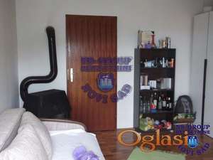 Kvalitetno građena kuća na Popovici