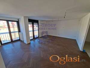 Renoviran petosoban stan na Limanu 4!