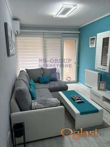 Jednoiposoban stan u centru Inđije!