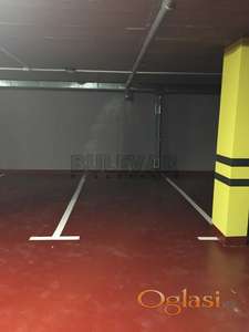 Izdaje se parking mesto u garaži