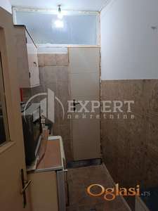 Izdaje se stan na Paliluli!