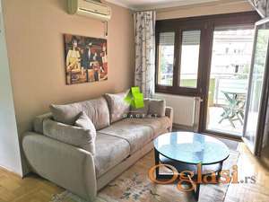 Lux dvoiposoban stan sa parkingom na Čairu ID#7586