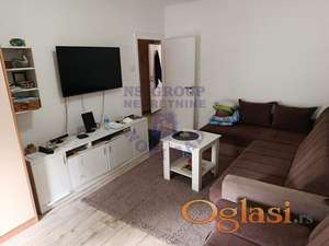 Na prodaju trosoban stan površine 73m²,