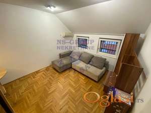 Dvoiposoban stan na potezu Bulevara Oslobođenja