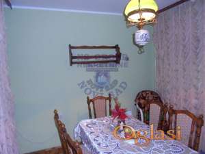 Odlična porodična spratna kuća. Odlično održavana, bez ulaganja