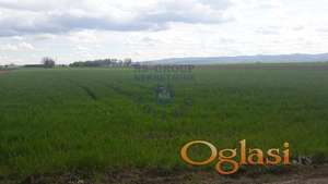 Prelep ravan plac u Rumeci!