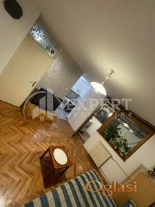 Izdaje se odličan, jednosoban stan na Vizantijskom bulevaru, 40m2