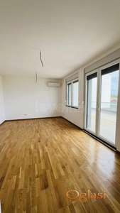 PETROVARADIN - ALIBEGOVAC - 84.00 m2