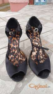 Cipele na štiklu italijanske broj 37