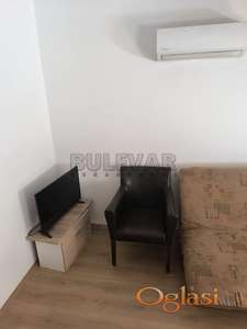 Izdaje se garsonjera u centru Niša, 22m2