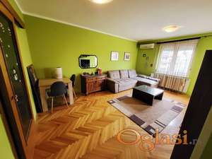 Funkcionalan jednoiposoban stan na atraktivnoj lokaciji