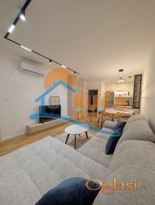 Izdaje se luksuzno opremljen jednoiposoban stan kod svetinikolske crkve i Čairske pekare, 45m2