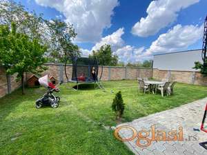 Luksuzno opremljena kuca nove gradnje u mirnom delu Novog Sada