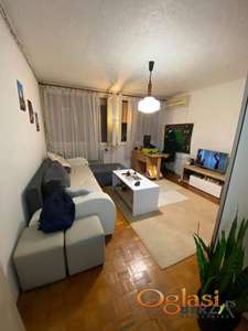  RENOVIRAN JEDNOSOBAN STAN NA LIMANU 2