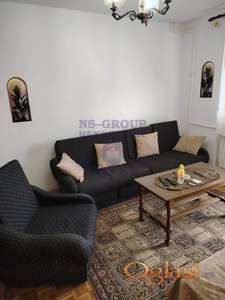 Izdaje se lep,  jednoiposoban stan na Sajmištu