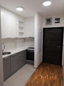 Lepo opremljena garsonjera u Erker zgradi