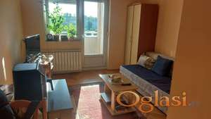 Izdajem garsonjeru 27m2,na Novom naselju