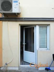 Centar grada 150 m od SNP