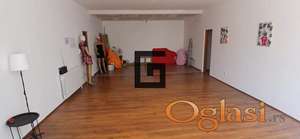 Stan 103m² u kvalitetnoj zgradi–Voždovac ID#2652
