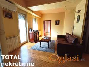 NOVI SAD - CENTAR - 63m2 - 650 evra
