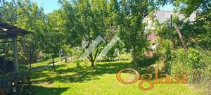 Tri kuće na jednom placu,dve glanc nove, Petrovaradin ID#2437