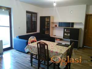 Jednoiposoban stan izdavanje Nis Pantelej