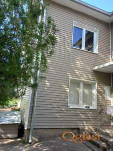 Kuća sa pogledom na Frušku Goru