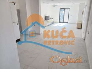 Izdaje se kuća kao poslovni prostor u naselju Ratko Jović, PO + PR + I , 230m2, grejanje na struju