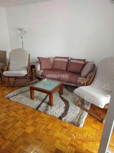 Blok 72, renoviran, useljiv, 1.5