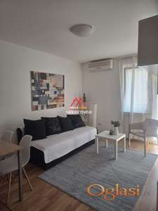 Jednoiposoban stan - 37m2 - Centar
