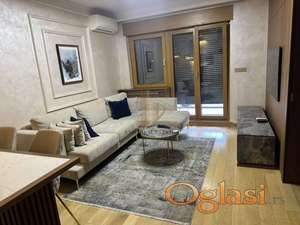 Izdavanje 3,0 stan od 60m2 Vračar