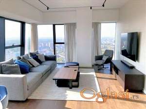 Izdavanje stanova West Kula-Cetvorosoban stan,2 garazna mesta