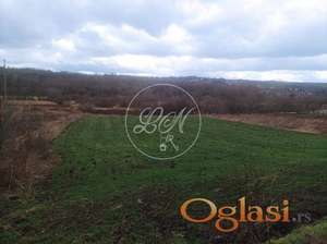 Građevinski plac, 120ari, centar Popovića (Hrastov breg) ID#1232