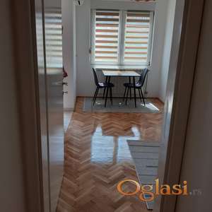 Garsonjera 24m2 Nova Detelinara