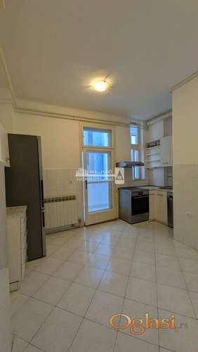 Fotografija stana 3 od 10
