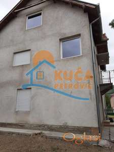 Odlična porodična kuća, 256m2 sa pomoćnim objektima 100m2, plac  2987m2, Malošište