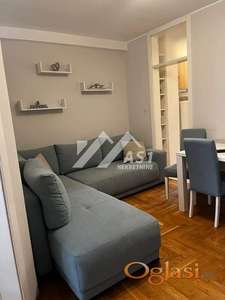 Izdajem FENOMENALAN stan na Podbari !!! ID#2122