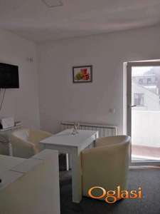 Dorćol gornji, odmah useljiv, namešten ID#18633