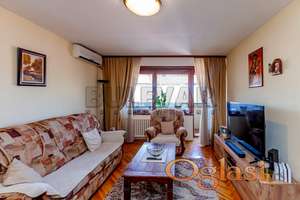 Stan na bulevaru Nemanjića, 2.5, 62 m2