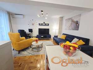 STAN - NOVI SAD - CARA DUŠANA - 91m2 - 215000 evra