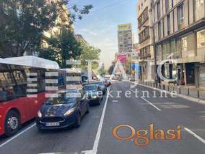 Centar(Skupština)43m2-lokal sa izlogom #4565