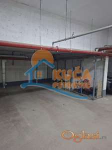 Garaža, 11m2, Dom zdravlja