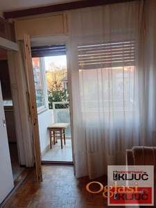 BULEVAR, 49m2, Jednoiposoban, Useljiv